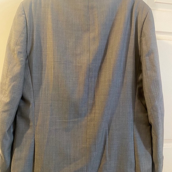 Michael Kors suit - Picture 3 of 4